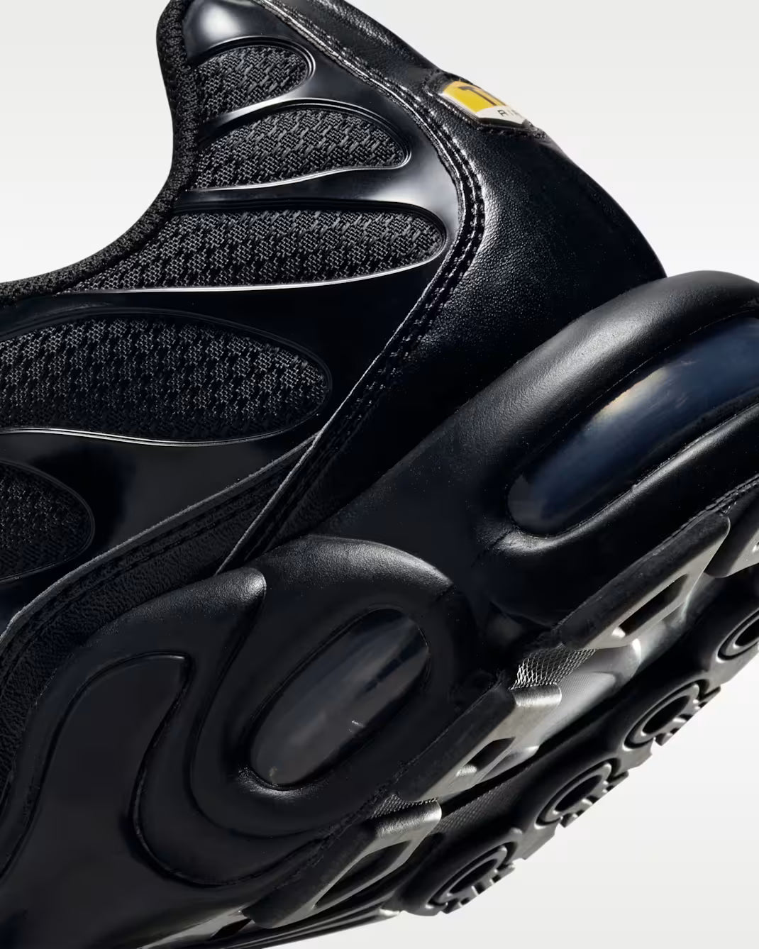 Nike Tn triple black - vue 5