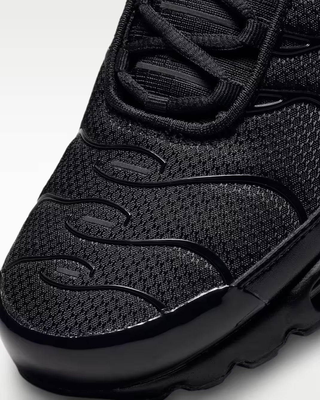 Nike Tn triple black - vue 4