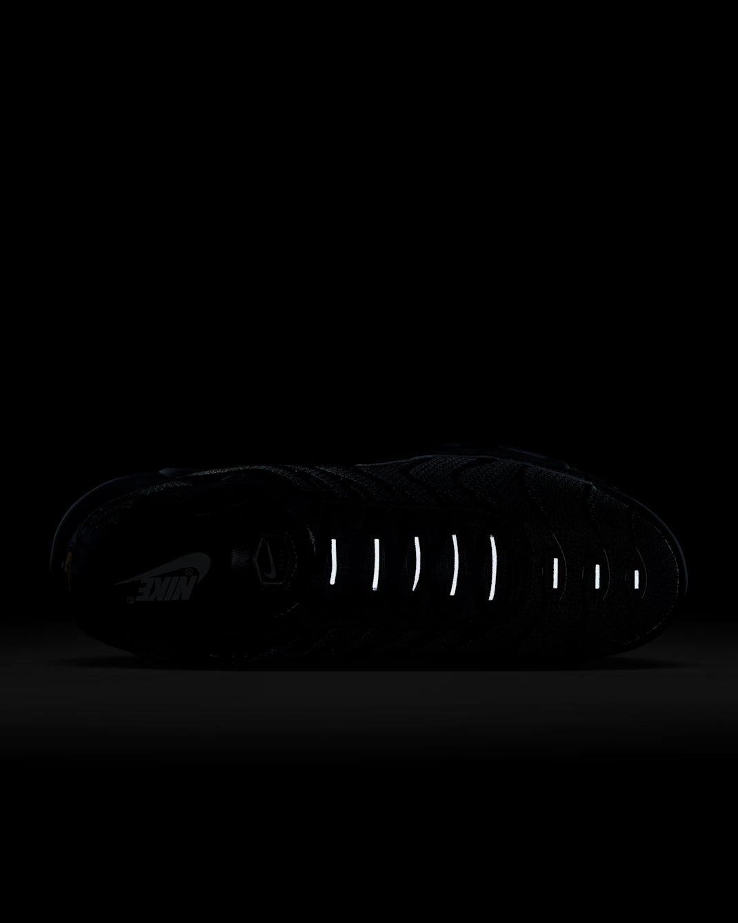 Nike Tn triple black - vue 6
